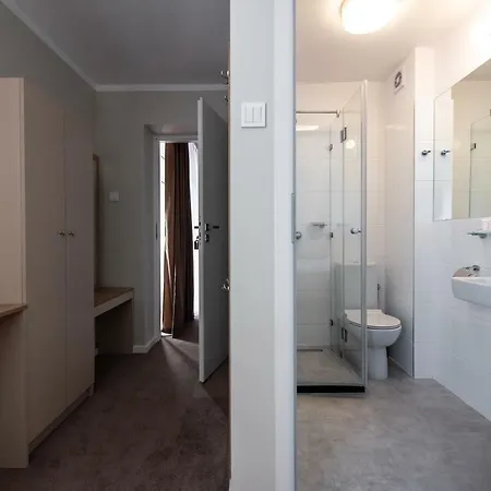 Bialy Gosciniec 3* تشيهانوف